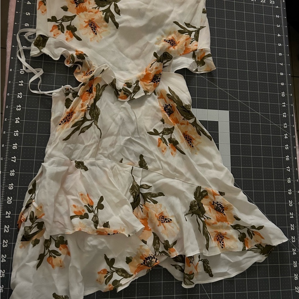 Floral Mini Dress - White and Orange - Picture 2 of 10